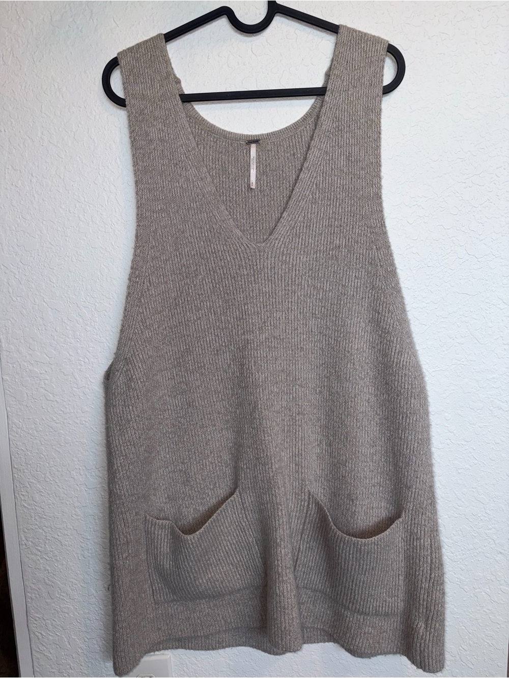 Free People Grey Ribbed V-Neck Sleeveless Tunic